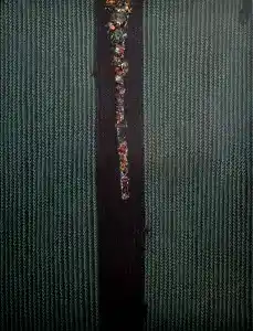 AHMET YEŞİL tarafından 2015 yılında 180x140 cm ölçülerinde Tuval üzeri yağlı boya tekniği ile yapılmıştır.