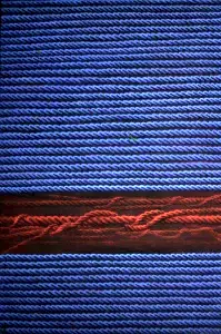 AHMET YEŞİL tarafından 2011 yılında 200x100 cm ölçülerinde Tuval üzeri yağlı boya tekniği ile yapılmıştır.