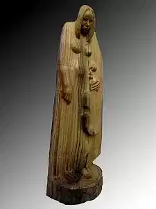 HAKAN ERASLAN tarafından 2016 yılında 110x34x34 cm ölçülerinde Ağaç yontu tekniği ile yapılmıştır.