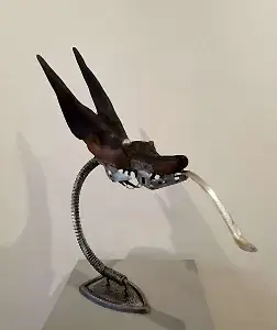 SERKAN ERKOÇ tarafından 2020 yılında 60x49x13 cm ölçülerinde Ahşap, metal tekniği ile yapılmıştır.