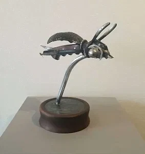 SERKAN ERKOÇ tarafından 2020 yılında 27x26x14 cm ölçülerinde Ahşap, metal tekniği ile yapılmıştır.