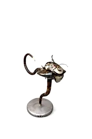 SERKAN ERKOÇ tarafından 2025 yılında 30x40x13 cm ölçülerinde Metal heykel tekniği ile yapılmıştır.