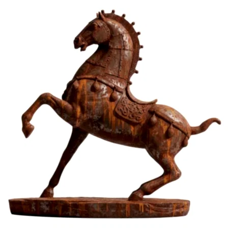 CEM GÜNEY ÇEVİKBAŞ tarafından 2026 yılında 50x40x12 cm ölçülerinde Polyester, demir tozu tekniği ile yapılmıştır.