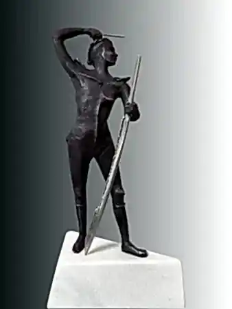 VOLKAN DEMİR tarafından 2026 yılında 48x22x23 cm ölçülerinde Mermerit döküm tekniği ile yapılmıştır.