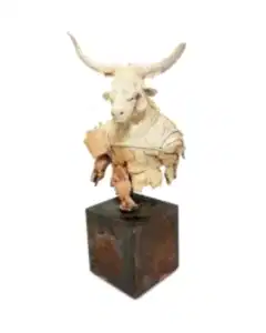 BUĞRA ÖZER tarafından 2017 yılında 35x18x22 cm ölçülerinde Beyaz Kil  Anagama Firing-Odun pişirimi 1300°C and Moldshaping  Serbest Elle ve Kalıpla Şekillendirme tekniği ile yapılmıştır.