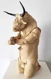 BUĞRA ÖZER tarafından 2017 yılında 50x24x25 cm ölçülerinde Beyaz kil-1250°C  Serbest Elle Şekillendirme tekniği ile yapılmıştır.