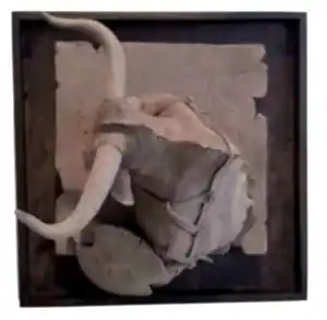 BUĞRA ÖZER tarafından 2017 yılında 20x20x15 cm ölçülerinde Siyah Kil-1250°C  Serbest Elle ve Kalıpla Şekillendirme tekniği ile yapılmıştır.