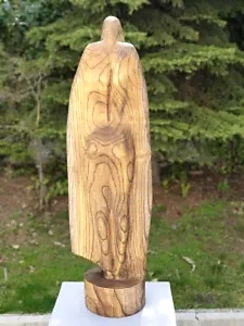 HAKAN ERASLAN tarafından 2019 yılında 110x33x25 cm ölçülerinde Zeytin Ağacı Yontu tekniği ile yapılmıştır.