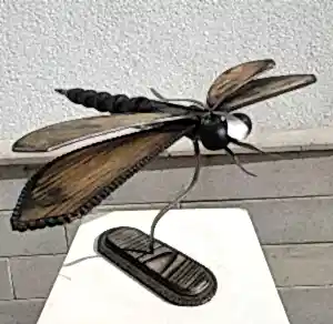 SERKAN ERKOÇ tarafından 2020 yılında 31x45x55 cm ölçülerinde Ahşap, metal tekniği ile yapılmıştır.