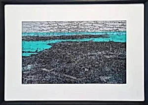 DEVRİM ERBİL tarafından 2023 yılında 70x100 cm ölçülerinde Serigrafi - 1/25 tekniği ile yapılmıştır.