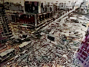 AYHAN ÇETİN tarafından 2015 yılında 89x116 cm ölçülerinde Tuval üzeri yağlı boya tekniği ile yapılmıştır.