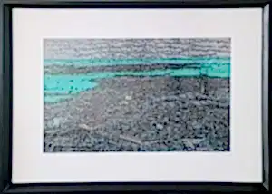 DEVRİM ERBİL tarafından 70x100 cm ölçülerinde Serigrafi tekniği ile yapılmıştır.