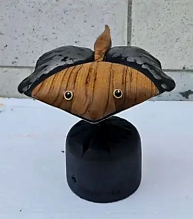 SERKAN ERKOÇ tarafından 2019 yılında 41x21x22 cm ölçülerinde Metal heykel tekniği ile yapılmıştır.