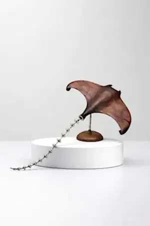 SERKAN ERKOÇ tarafından 2025 yılında 30x77x48 cm ölçülerinde Metal heykel tekniği ile yapılmıştır.