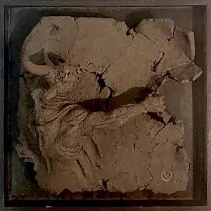 BUĞRA ÖZER tarafından 2018 yılında 25x25 cm ölçülerinde Seramik tekniği ile yapılmıştır.